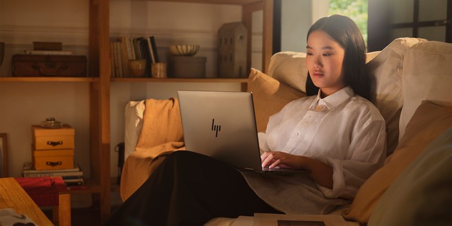 Khám phá HP Envy x360 AI đầu tiên - Ảnh 4