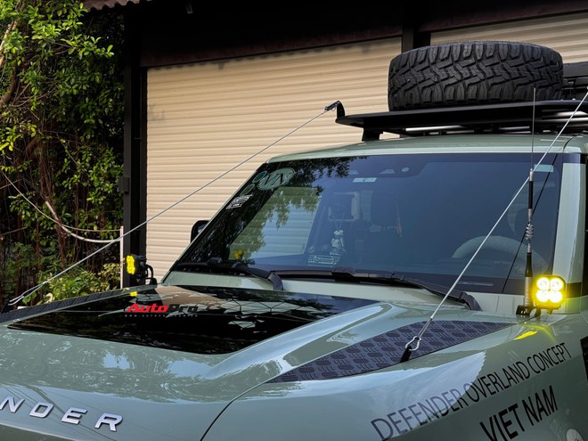 Dân chơi Bình Dương độ lại Land Rover Defender 7 tỷ đồng: Tốn gần 700 triệu, toàn đồ chính hãng, chuẩn bị cho hành trình vòng quanh thế giới - Ảnh 6