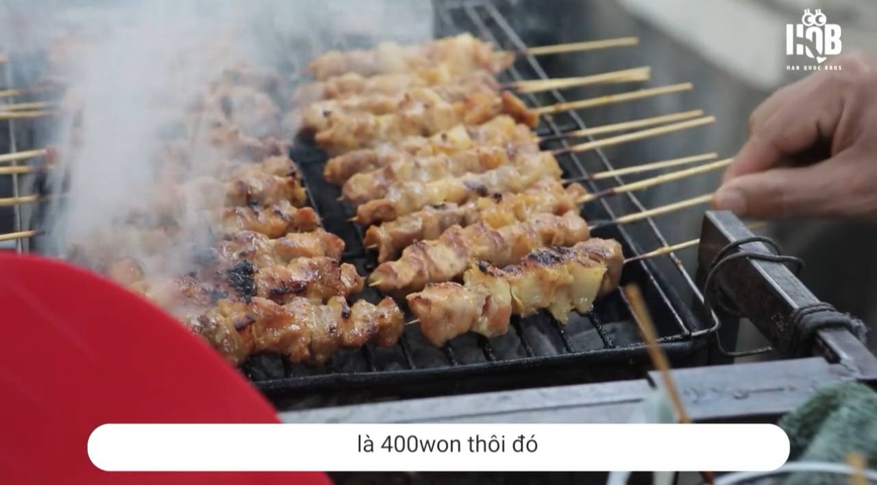 4 món ăn Việt Nam khiến chàng trai người Hàn Quốc phải thốt lên: “Có tiền cũng không bao giờ mua được ở nước tôi” - Ảnh 21