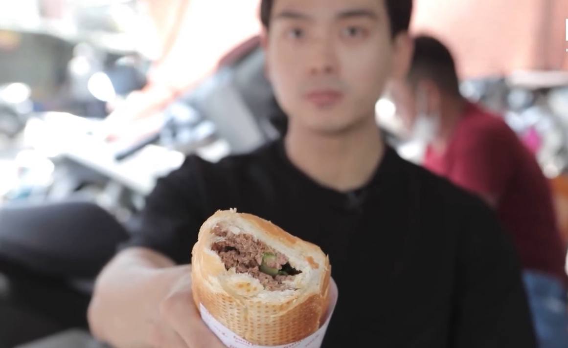 4 món ăn Việt Nam khiến chàng trai người Hàn Quốc phải thốt lên: “Có tiền cũng không bao giờ mua được ở nước tôi” - Ảnh 16