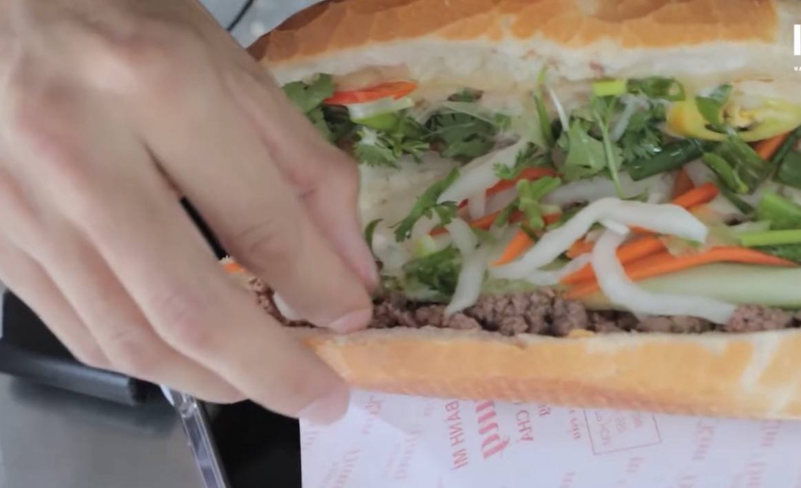 4 món ăn Việt Nam khiến chàng trai người Hàn Quốc phải thốt lên: “Có tiền cũng không bao giờ mua được ở nước tôi” - Ảnh 15