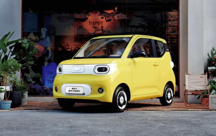 Wuling Hongguang Mini EV có phiên bản mới: Thêm sạc nhanh 35 phút, tầm hoạt động 215 km, giá hơn 140 triệu đồng - Ảnh 1