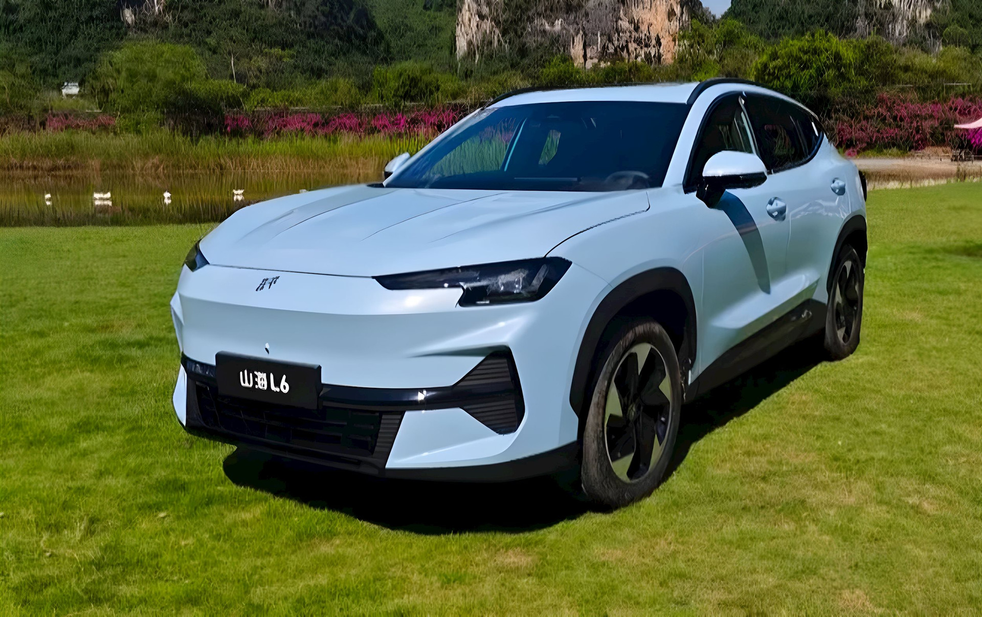 Cận cảnh mẫu SUV PHEV ăn xăng chỉ 1,25 lít/100 km - thấp hơn cả Honda Vision, giá hấp dẫn 430 triệu đồng - Ảnh 2