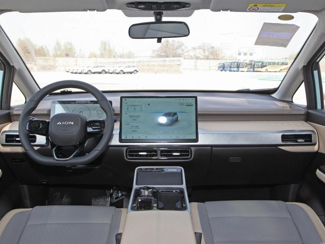 Loạt xe mới đã lộ diện tại Việt Nam, chỉ chờ ra mắt: Đa dạng phân khúc, mẫu mã, Santa Fe, Carnival 2024 dễ thành hàng 'hot' - Ảnh 23