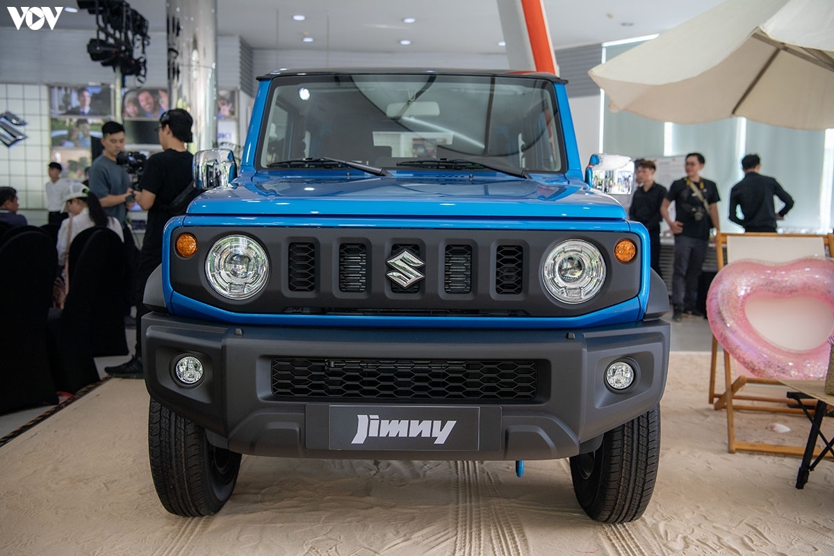 Hàng loạt mẫu xe Suzuki giảm giá đẩy hàng tồn - Ảnh 2