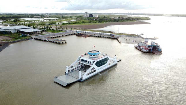 Tăng phí nghỉ đêm, tham quan vịnh thuộc quần đảo Cát Bà - Ảnh 2