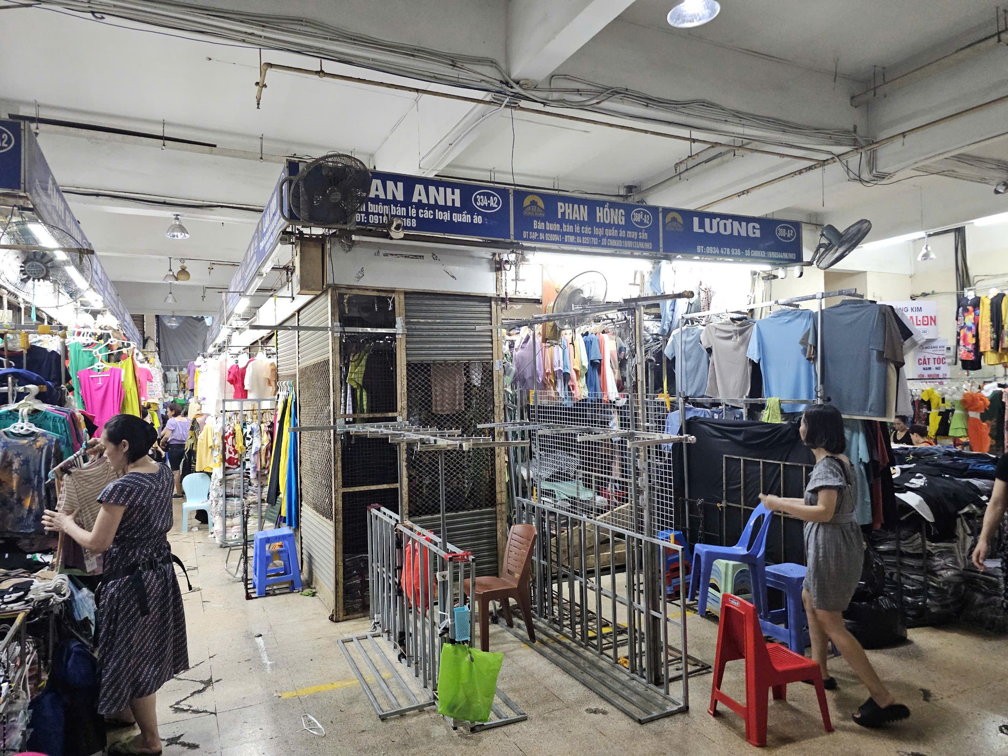 Hắt hiu chợ truyền thống Hà Nội - Ảnh 4