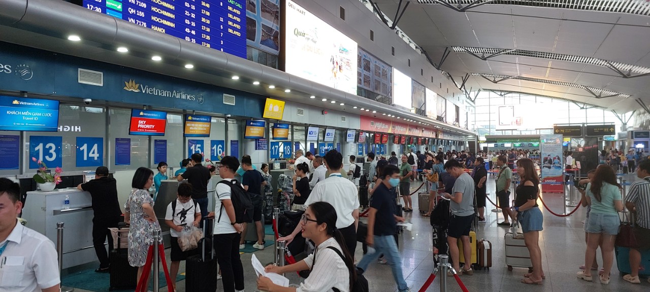 Nghỉ lễ Quốc khánh: Chuyến bay tăng 5%, giá vé tăng 20% - Ảnh 1