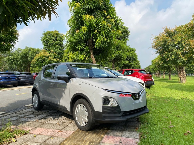 VinFast VF 5 Plus lộ bản mới: Giá thấp hơn 8 triệu đồng, mâm sắt cỡ nhỏ, phối màu sơn kiểu khác - Ảnh 6