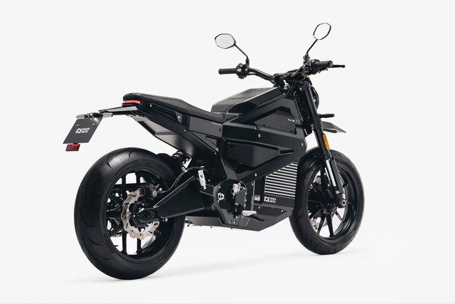 Một mẫu xe máy điện 'made in Vietnam' vừa ra mắt, có gì đặc biệt mà giá bán hơn 200 triệu đồng? - Ảnh 6