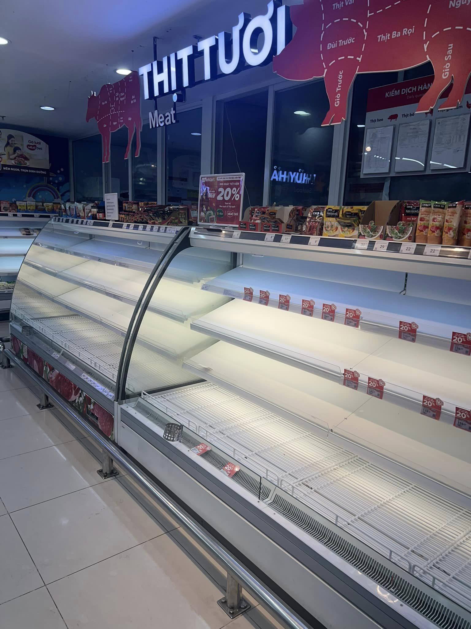 Tiếp tục có 1 loại quả bị "bỏ rơi" giữa siêu thị Hà Nội, dân mạng nhìn là biết ngay lý do - Ảnh 2