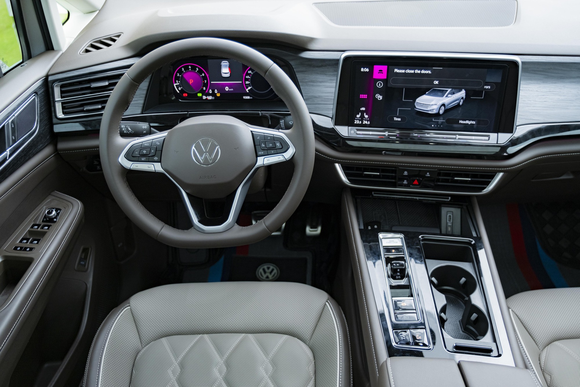 Tôi dành 2 ngày lái bộ đôi Volkswagen đi Hà Nội - Hạ Long: Đã hiểu lý do Viloran được dàn sao Việt mê, Touareg đáng có doanh số tốt hơn - Ảnh 13