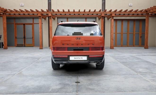 Hyundai Santa Fe 2024 ra mắt khách Việt: Kiểu dáng hoàn toàn mới, full công nghệ, giá cao nhất 1,36 tỷ đồng - Ảnh 3