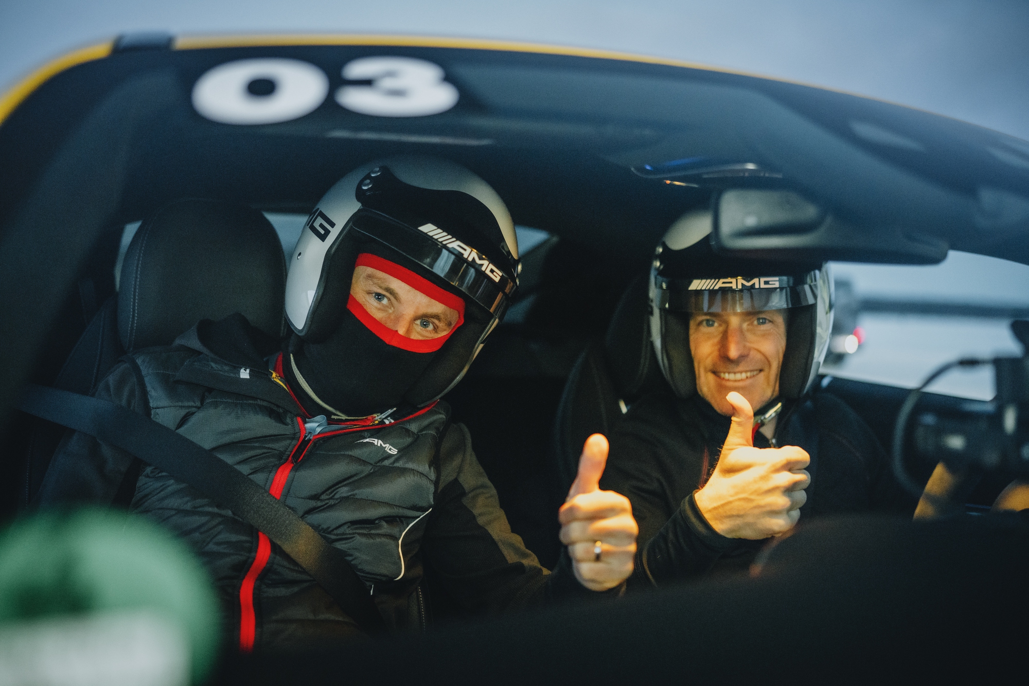 Ưu đãi Mercedes-AMG: Nhận ngay trải nghiệm lái xe trên băng tại cực Bắc châu Âu - Ảnh 2