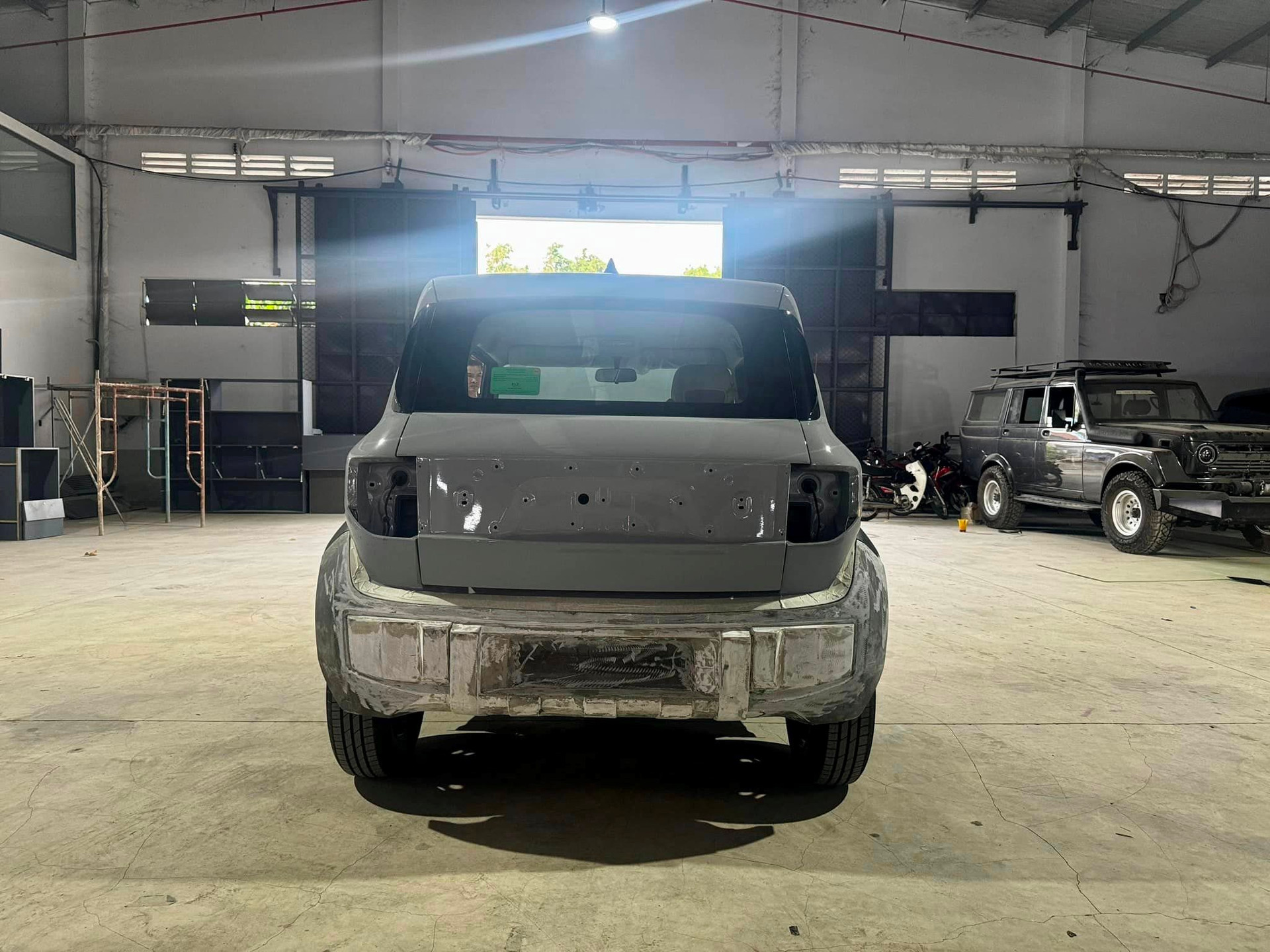 Khi 'pháp sư' độ xe Việt ra tay với VinFast VF 3: Sau cặp ghế 280 triệu là chi tiết nhiều người mong chờ - Ảnh 8