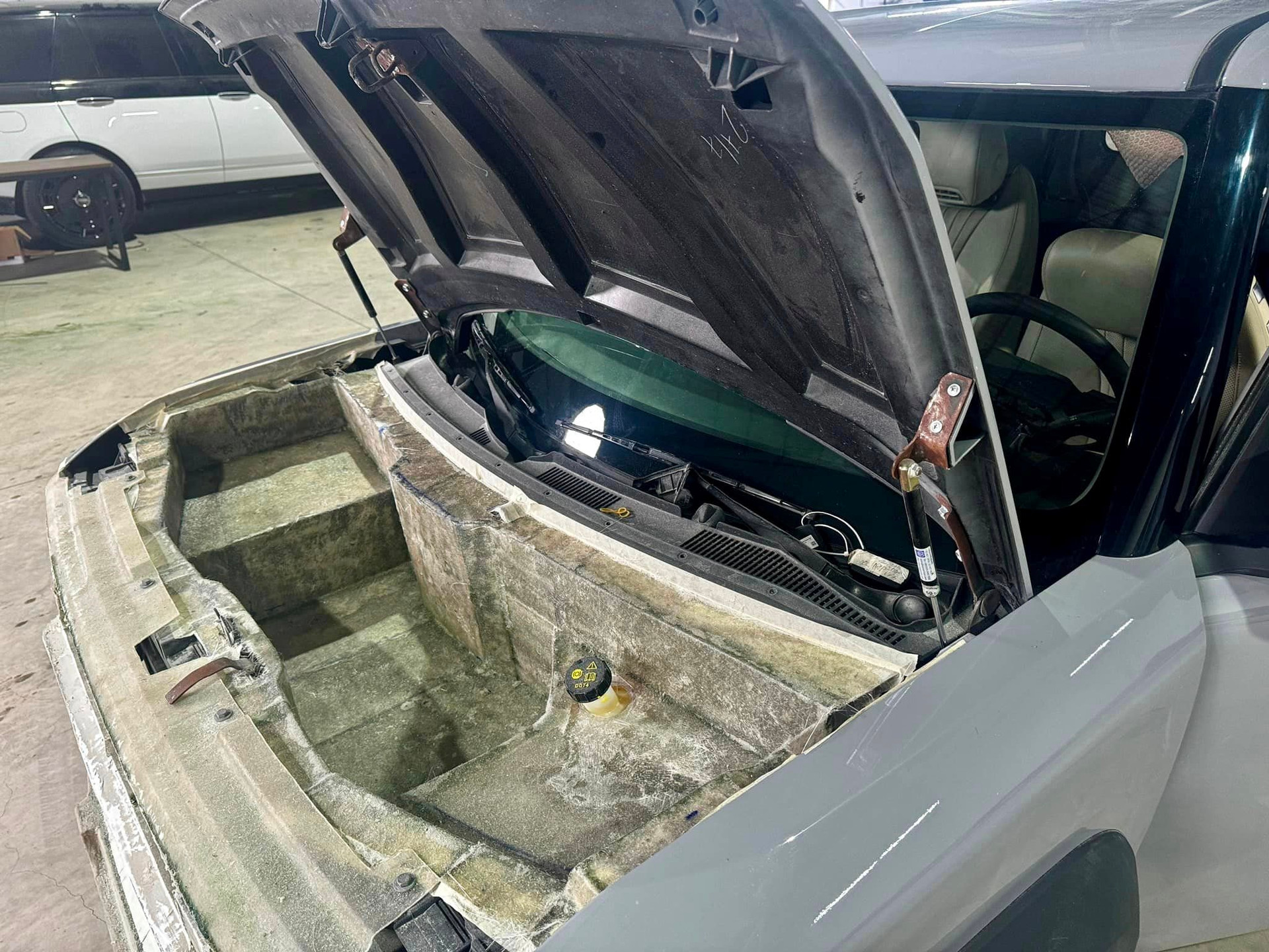 Khi 'pháp sư' độ xe Việt ra tay với VinFast VF 3: Sau cặp ghế 280 triệu là chi tiết nhiều người mong chờ - Ảnh 9