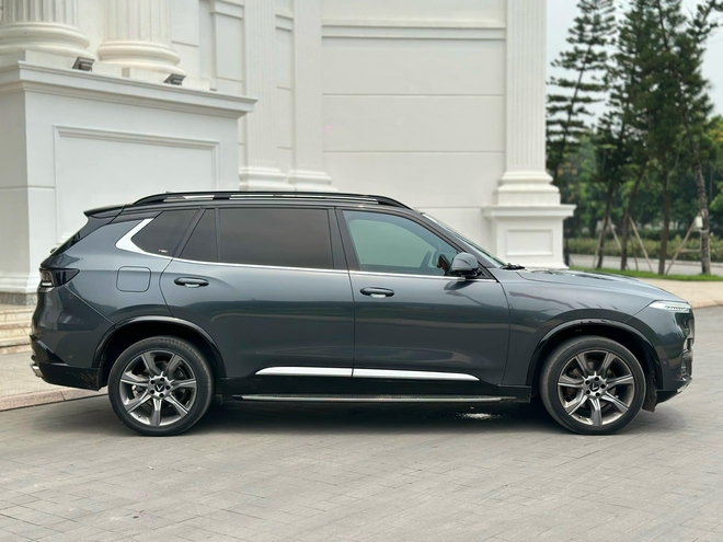 VinFast President 3 năm tuổi rao bán gần 1,5 tỷ đồng: Ngang giá Ford Everest, động cơ V8, nội thất nhiều tiện nghi - Ảnh 5