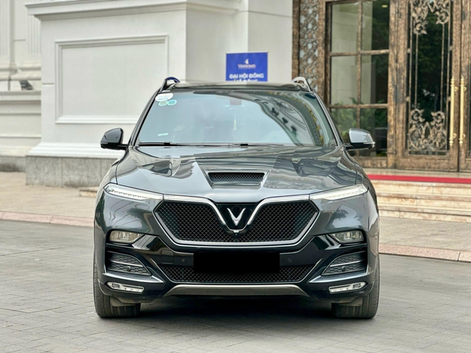 VinFast President 3 năm tuổi rao bán gần 1,5 tỷ đồng: Ngang giá Ford Everest, động cơ V8, nội thất nhiều tiện nghi - Ảnh 4