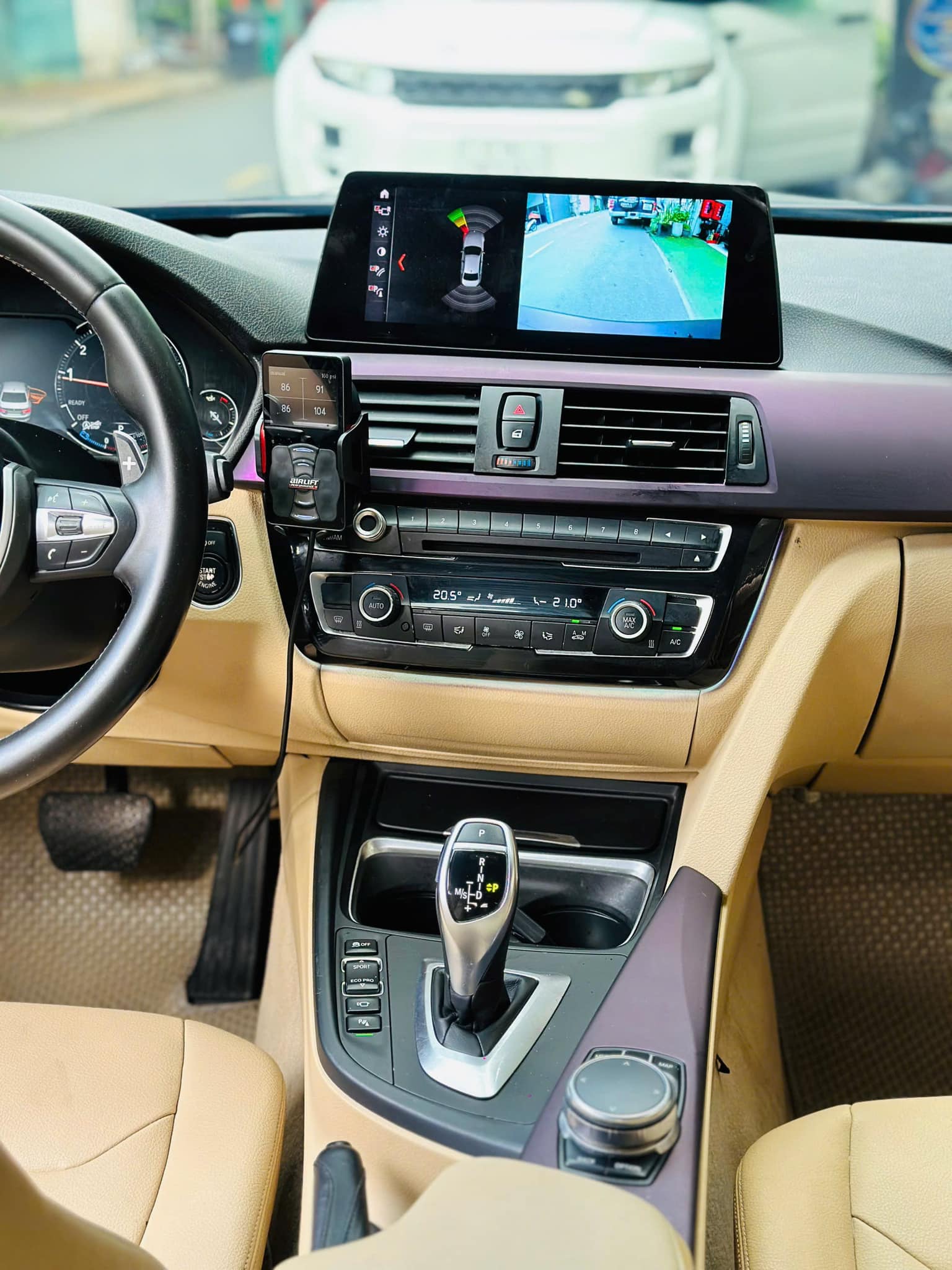 Rao BMW 320i giá gần 490 triệu, người bán cho biết 'bán đồ chơi tặng xe' vì tiền độ đã khoảng 500 triệu đồng - Ảnh 10