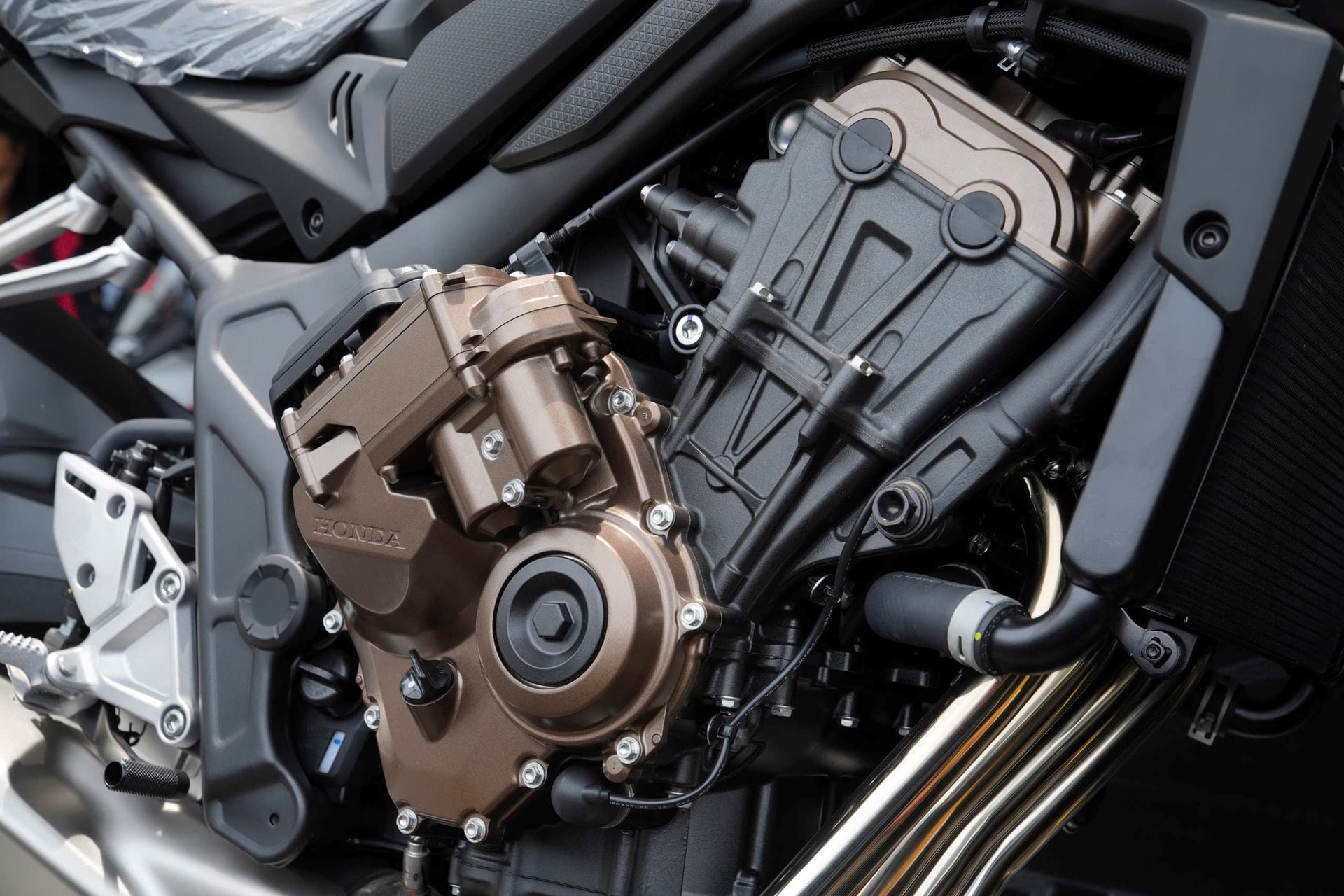 "Vua côn tay" của Honda về đại lý: Có ABS 2 kênh, giá mềm so với trang bị - Ảnh 5