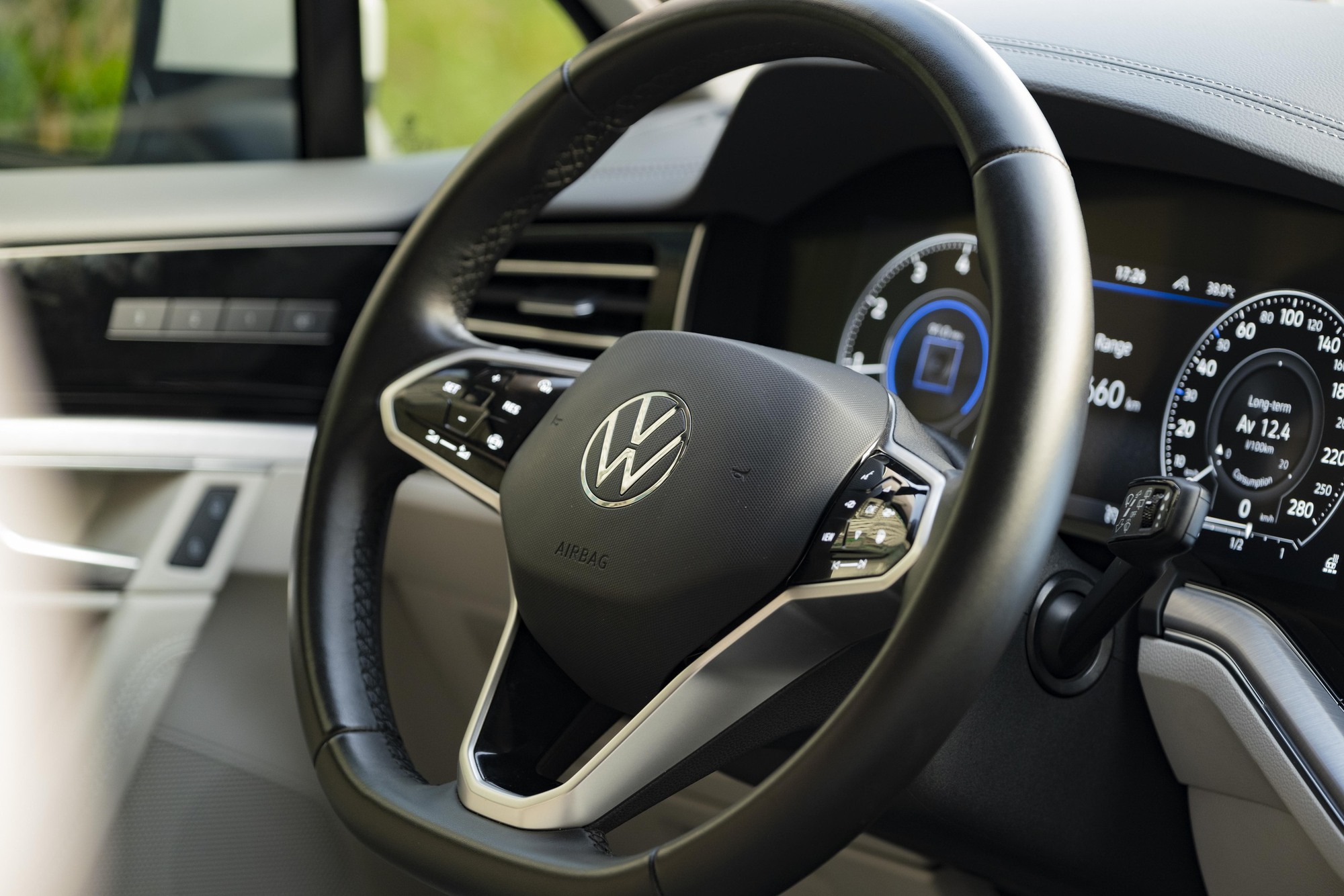 Tôi dành 2 ngày lái bộ đôi Volkswagen đi Hà Nội - Hạ Long: Đã hiểu lý do Viloran được dàn sao Việt mê, Touareg đáng có doanh số tốt hơn - Ảnh 21