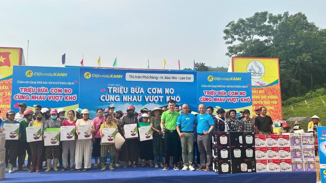 Điện Máy Xanh bắt đầu tặng 10.000 nồi cơm điện cho đồng bào bị ảnh hưởng bão lũ - Ảnh 5