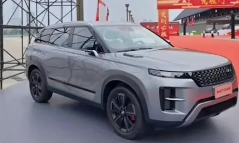 Mẫu SUV mới khiến truyền thông dậy sóng: Thiết kế giống Range Rover, giá quy đổi rẻ hơn Morning và i10 - Ảnh 5