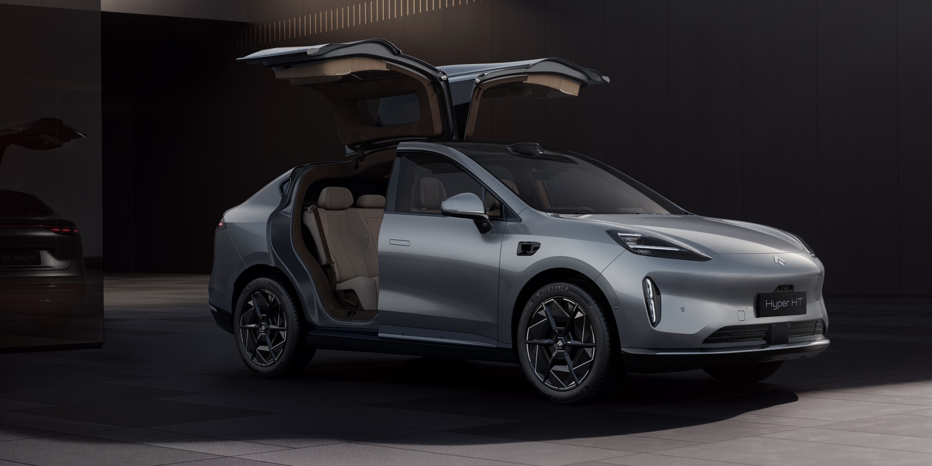 Bộ 3 xe AION mới chốt ra mắt Việt Nam năm nay: Nhiều phân khúc, có xe cửa cánh chim, chạy xa nhất 770km/sạc - Ảnh 14