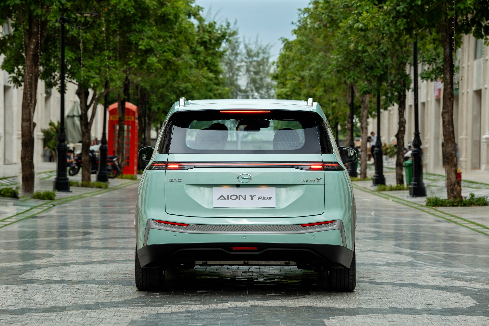 Bộ 3 xe AION mới chốt ra mắt Việt Nam năm nay: Nhiều phân khúc, có xe cửa cánh chim, chạy xa nhất 770km/sạc - Ảnh 3