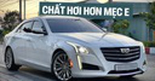 Rao Cadillac CTS giá hơn 1,4 tỷ, người bán cho biết cả Việt Nam chỉ có vài chiếc, đi trung bình hơn 3.000km/năm, cùng phân khúc E-Class