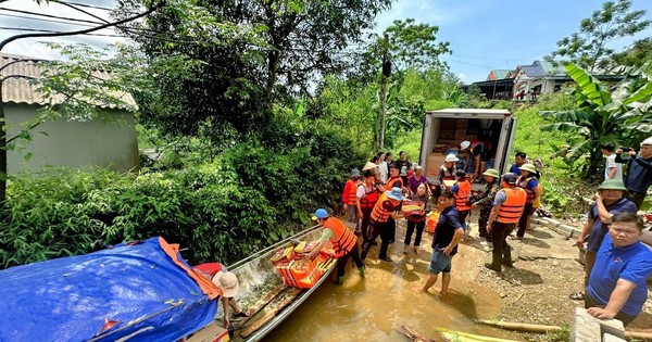 Người dân vùng lũ lụt đang cần nhất những hàng hóa, vật dụng gì?