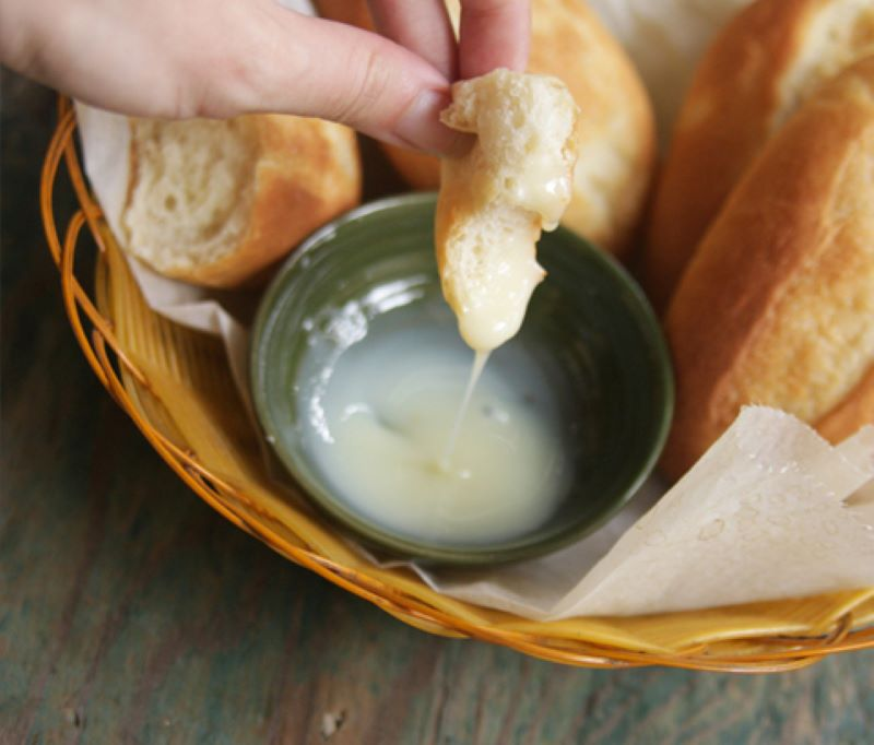 Một món ăn giá chỉ 10k vẫn được ví như tinh hoa ẩm thực Việt, khiến anh Tây phải thốt lên: "Ngon hú hồn" - Ảnh 2