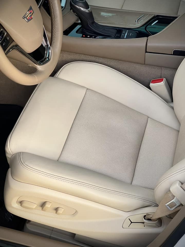 Rao Cadillac CTS giá hơn 1,4 tỷ, người bán cho biết cả Việt Nam chỉ có vài chiếc, đi trung bình hơn 3.000km/năm, cùng phân khúc E-Class - Ảnh 13