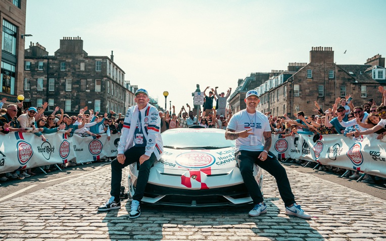 Hành trình Gumball 3000 lần đầu tiên đến Việt Nam: Hơn 100 siêu xe, đi qua 5 quốc gia, quy tụ toàn người nổi tiếng - Ảnh 1