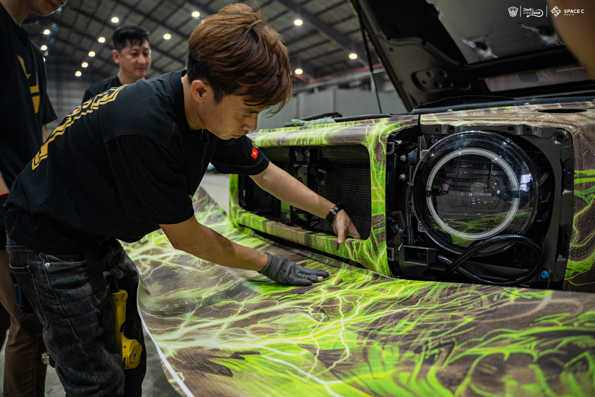 Thợ Việt bật mí hậu trường dán Escalade và G63 tại Gumball 3000: Nóng, bụi mịn, thiếu sáng, không được tháo xe, chạy đua 12 tiếng/ngày - Ảnh 12