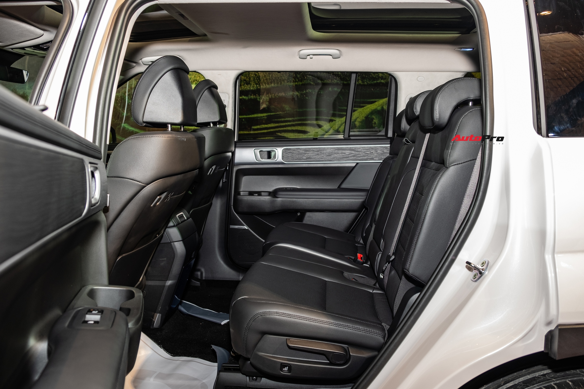 Cận cảnh Hyundai Santa Fe bản Prestige: Giá 1,265 tỷ đồng, tiện nghi gần ngang bản full, dễ thành bản bán chạy - Ảnh 14