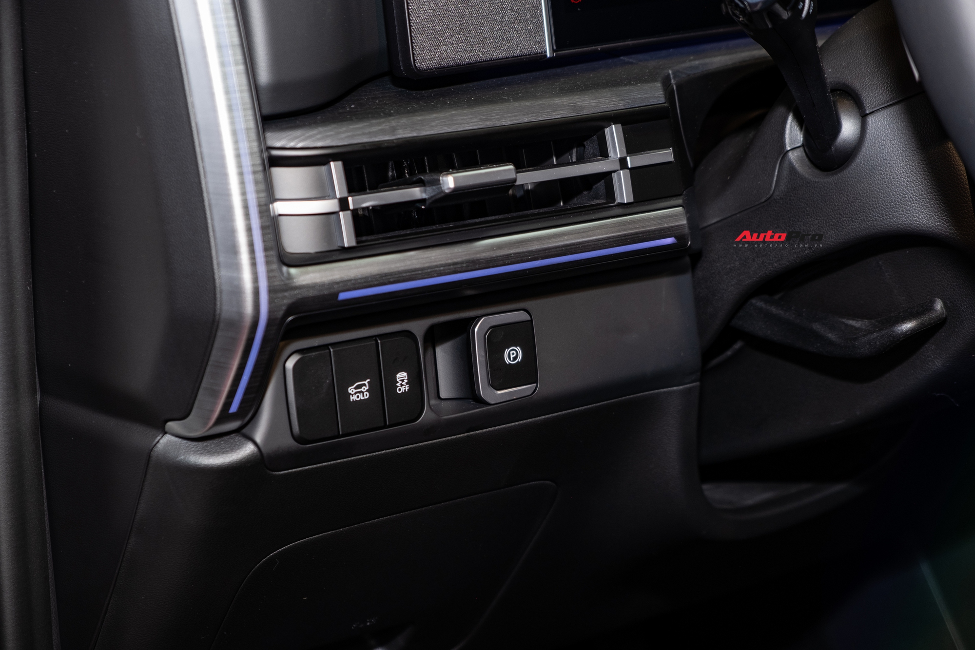 Cận cảnh Hyundai Santa Fe bản Prestige: Giá 1,265 tỷ đồng, tiện nghi gần ngang bản full, dễ thành bản bán chạy - Ảnh 10