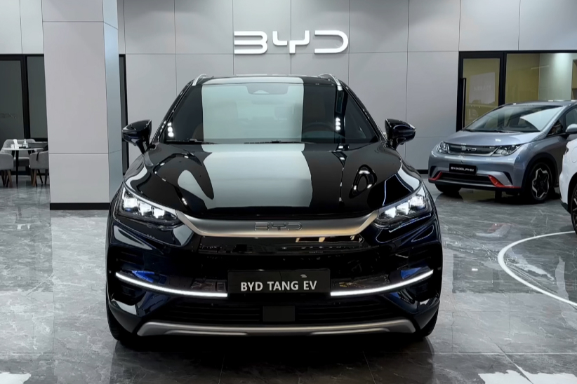 Ít nhất 14 xe mới ra mắt Việt Nam tháng 10: Phần lớn trên dưới 1 tỷ, nhiều phân khúc, có cả xăng, điện, hybrid - Ảnh 8