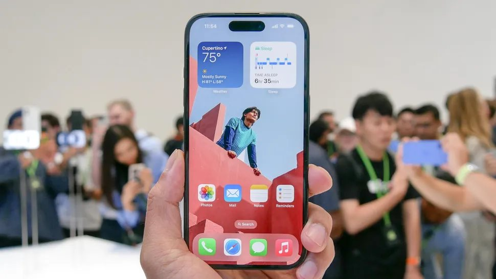 iPhone 16 năm nay nhìn thật hấp dẫn, nhưng đừng "mờ mắt" trước sự hào nhoáng: Đây là lý do chưa nên mua - Ảnh 1