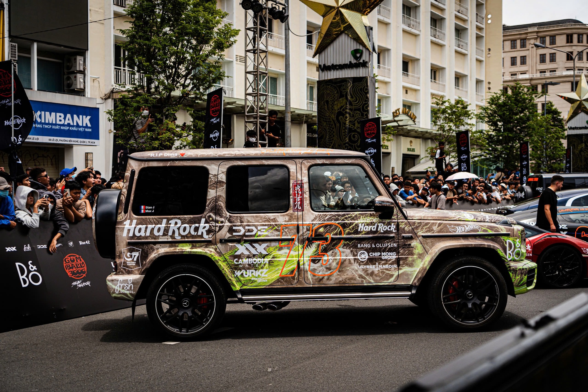 Thợ Việt bật mí hậu trường dán Escalade và G63 tại Gumball 3000: Nóng, bụi mịn, thiếu sáng, không được tháo xe, chạy đua 12 tiếng/ngày - Ảnh 2