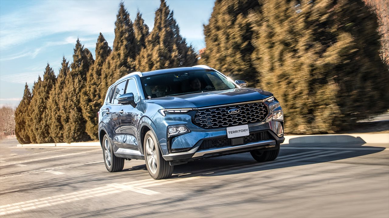 Đến lượt Ford 'chơi lớn', ưu đãi 50-100% lệ phí cho loạt xe hot Ranger, Everest... cao nhất gần 110 triệu đồng - Ảnh 1