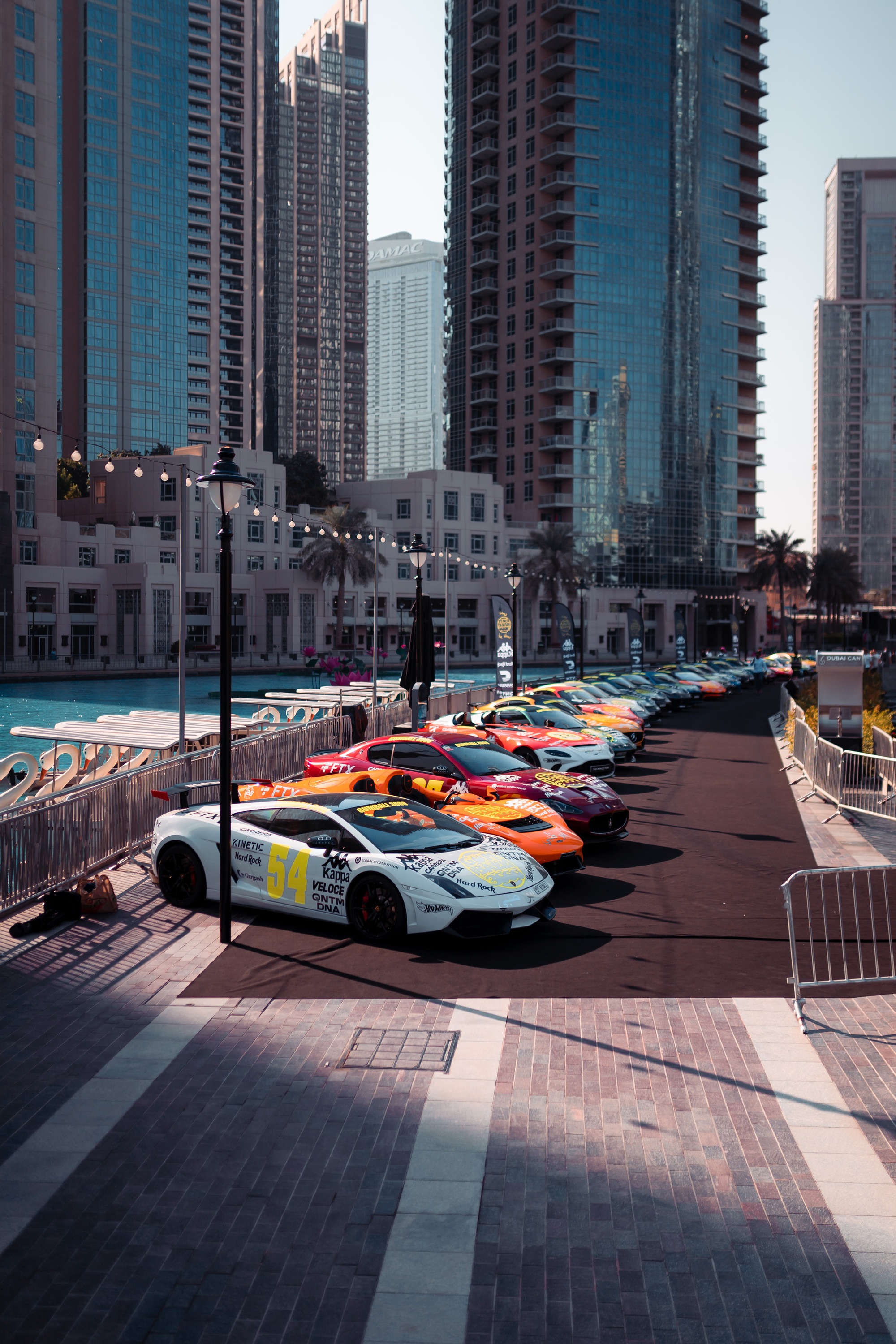 Hành trình Gumball 3000 lần đầu tiên đến Việt Nam: Hơn 100 siêu xe, đi qua 5 quốc gia, quy tụ toàn người nổi tiếng - Ảnh 5