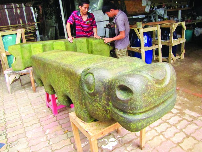 Xuất khẩu nghệ thuật từ… rác - Ảnh 1