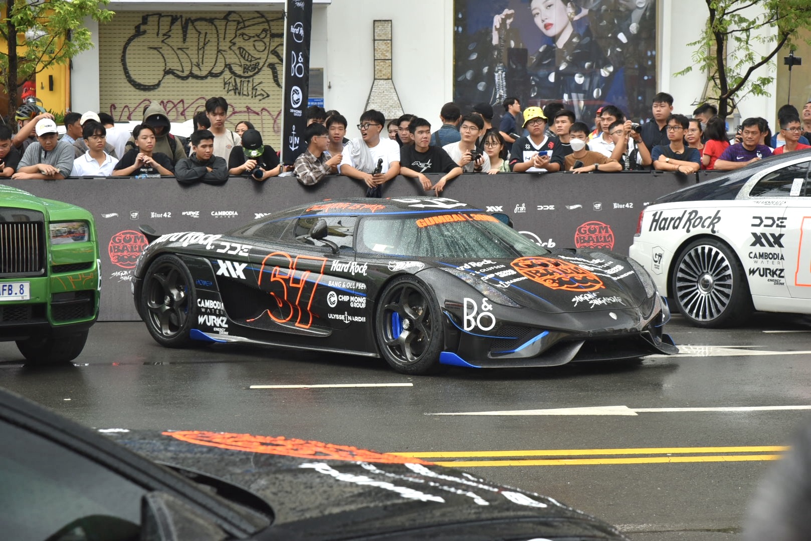 Cận cảnh dàn xe tham gia Gumball 3000: Đủ siêu xe đến siêu SUV, có cả bản giới hạn, bán tải và 2 xe VinFast - Ảnh 5