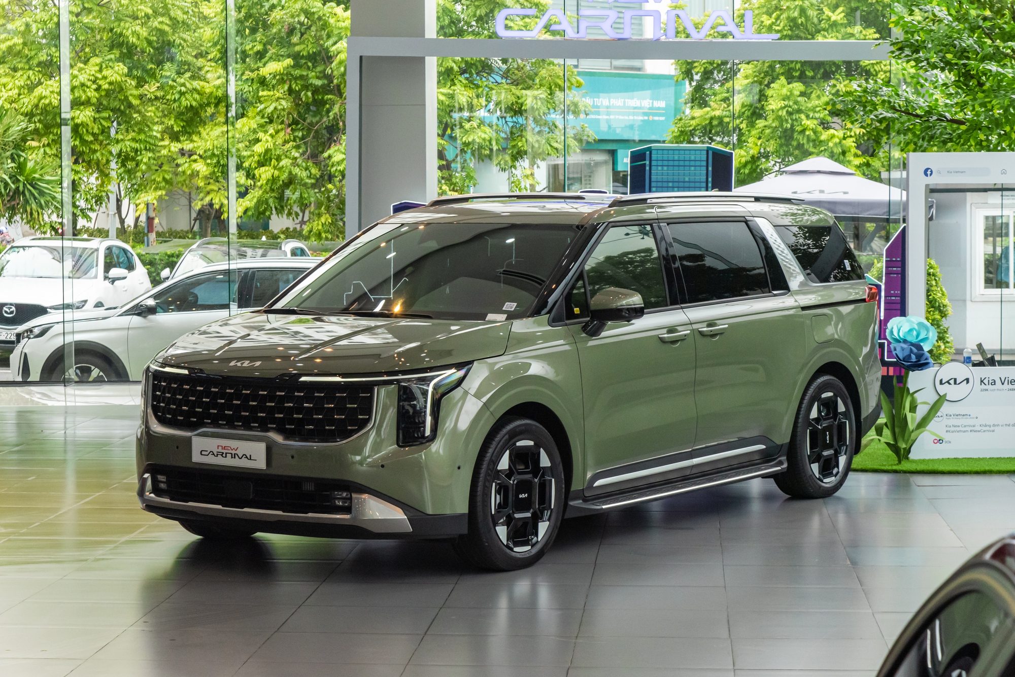 Chi tiết Kia Carnival 2024 bản cao nhất: Bản nâng cấp với nhiều điểm mới, kỳ vọng tiếp tục dẫn đầu - Ảnh 1