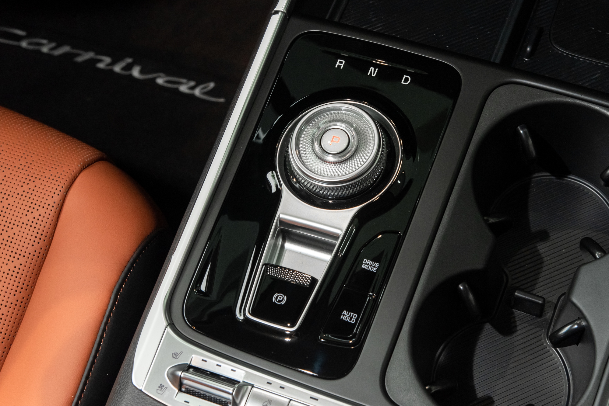 Chi tiết Kia Carnival 2024 bản cao nhất: Bản nâng cấp với nhiều điểm mới, kỳ vọng tiếp tục dẫn đầu - Ảnh 15