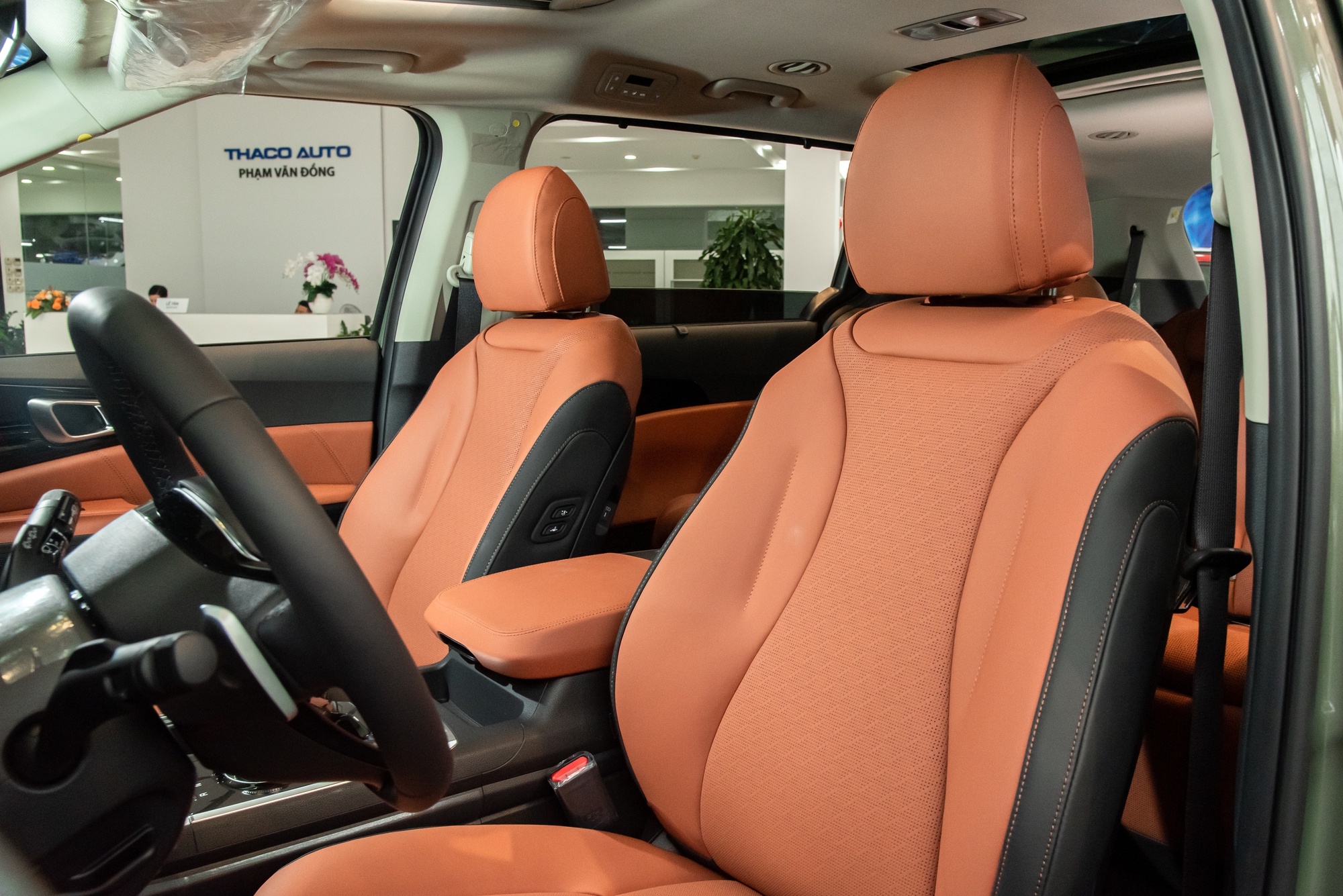 Chi tiết Kia Carnival 2024 bản cao nhất: Bản nâng cấp với nhiều điểm mới, kỳ vọng tiếp tục dẫn đầu - Ảnh 17