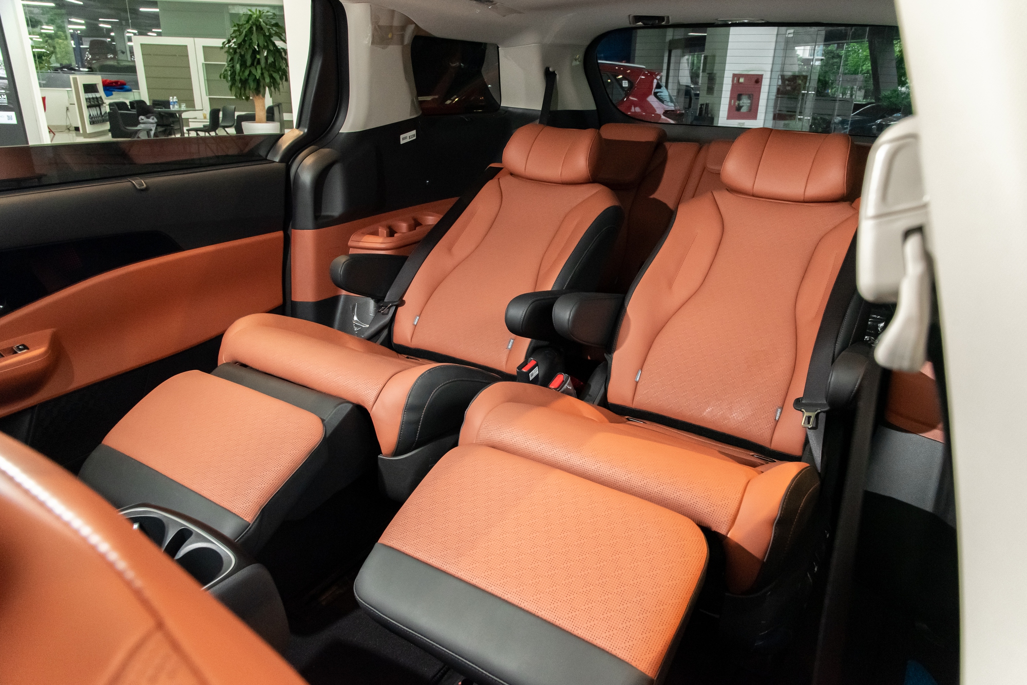 Chi tiết Kia Carnival 2024 bản cao nhất: Bản nâng cấp với nhiều điểm mới, kỳ vọng tiếp tục dẫn đầu - Ảnh 20