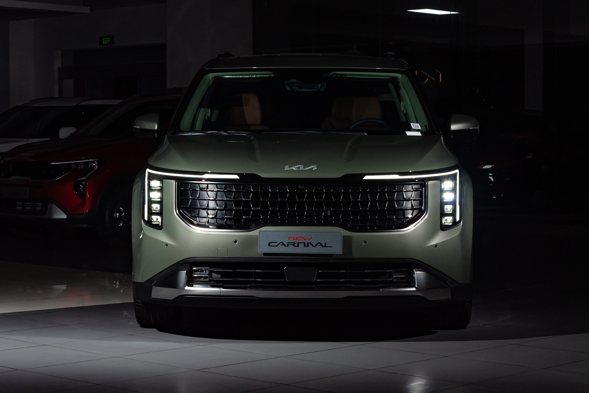 Chi tiết Kia Carnival 2024 bản cao nhất: Bản nâng cấp với nhiều điểm mới, kỳ vọng tiếp tục dẫn đầu - Ảnh 2