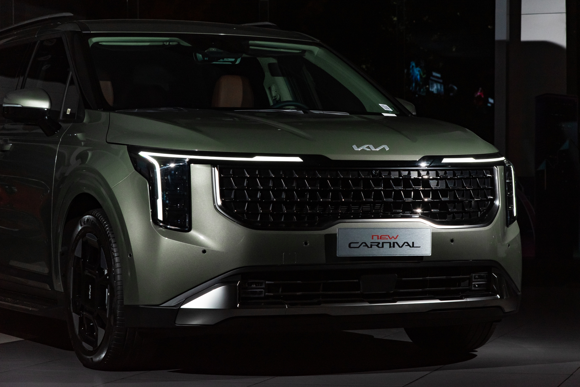 Chi tiết Kia Carnival 2024 bản cao nhất: Bản nâng cấp với nhiều điểm mới, kỳ vọng tiếp tục dẫn đầu - Ảnh 4